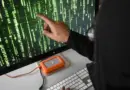 L’infrastructure d’un collectif de hackers pro-russe, responsable de plus de 2 200 cyberattaques en France, a été démantelée